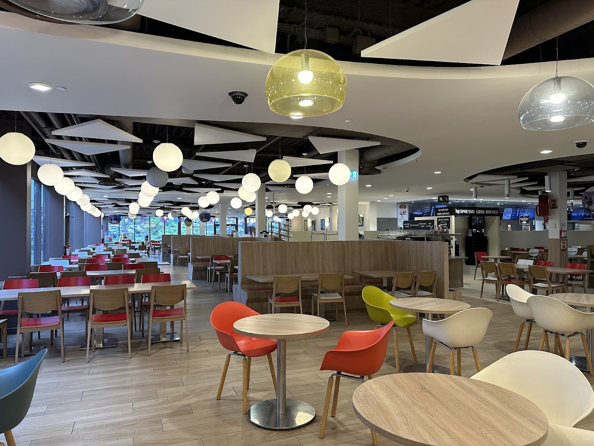 Cora Cafeteria