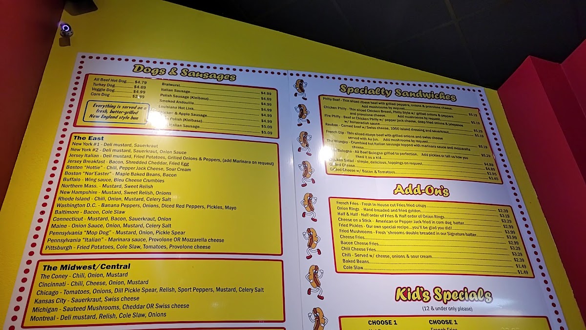Menu Cori's Doghouse-10