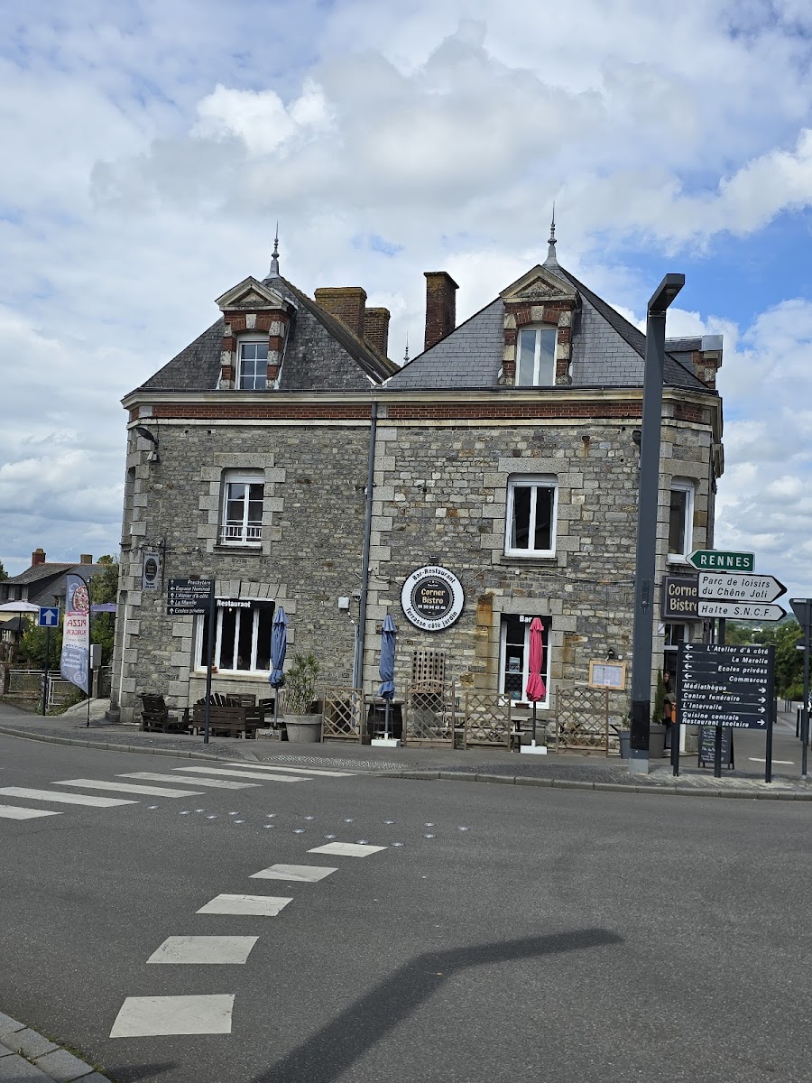 Corner Bistro-4