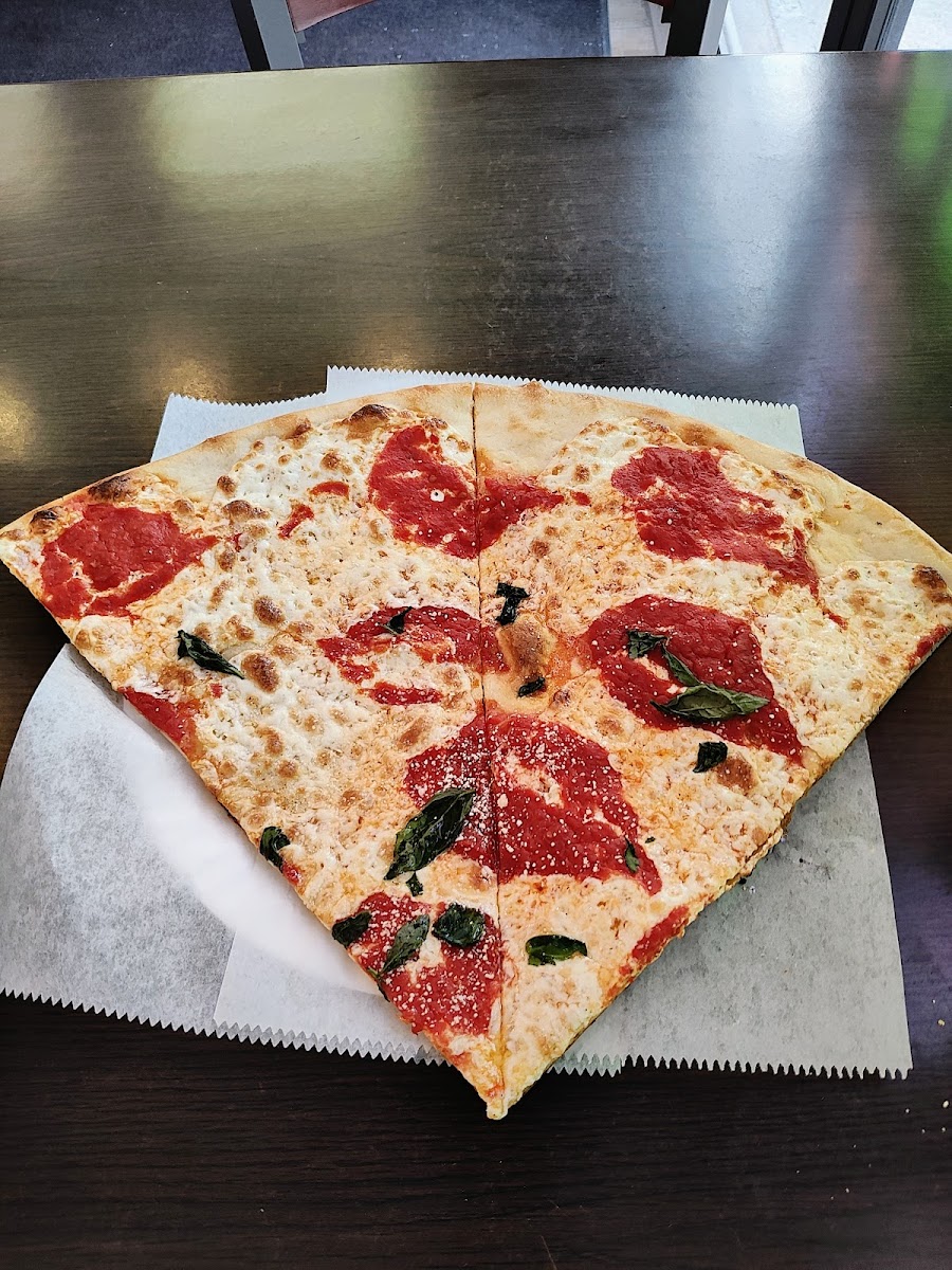 Cosimo & Johnny's Pizzeria-3