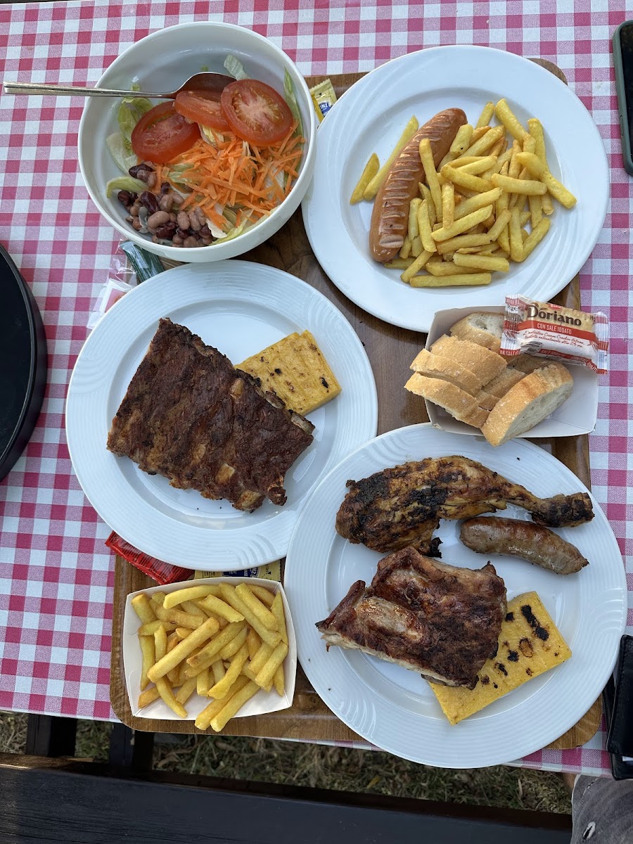 Costa Brava Grill Garden-4