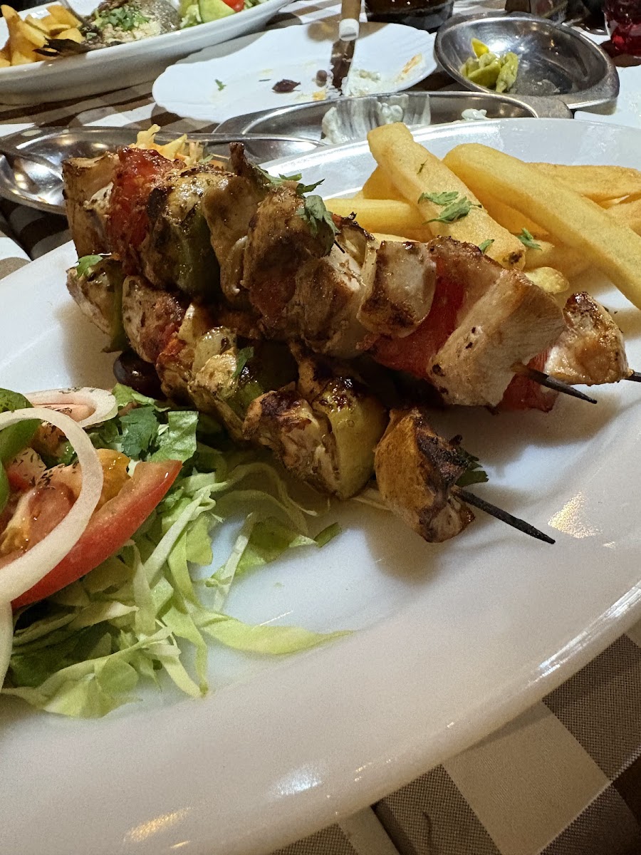 Costas Family Bar And Restaurant (Costarica)-4