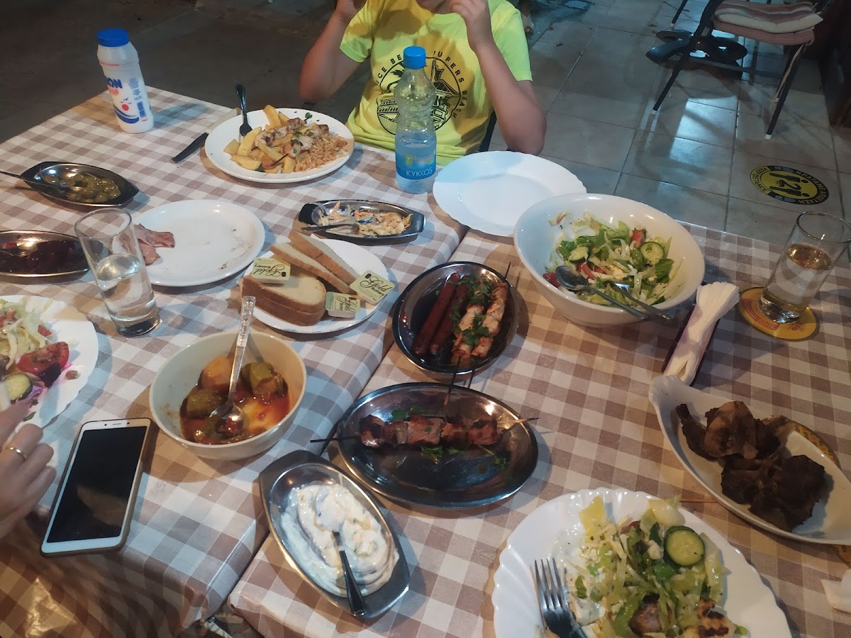 Costas Family Bar And Restaurant (Costarica)-6