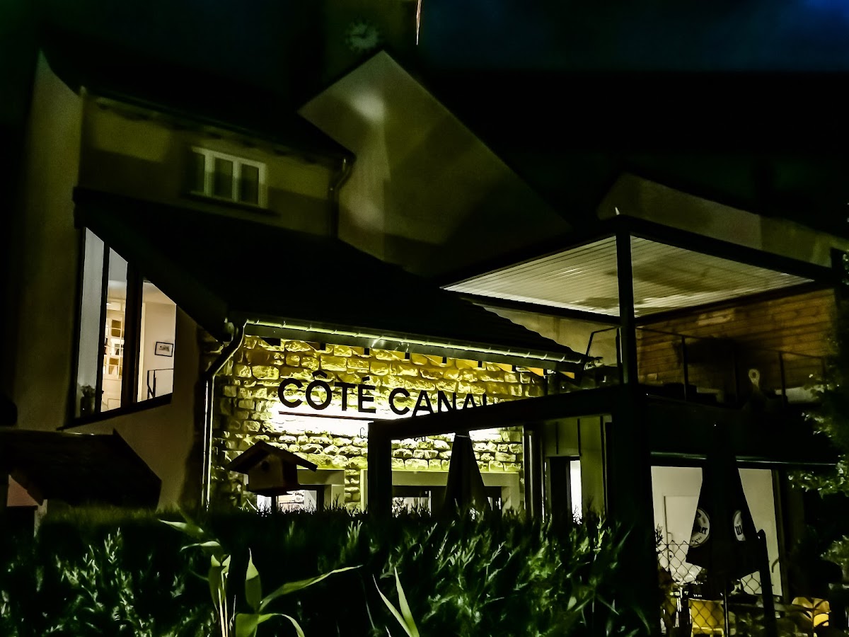 Côté Canal