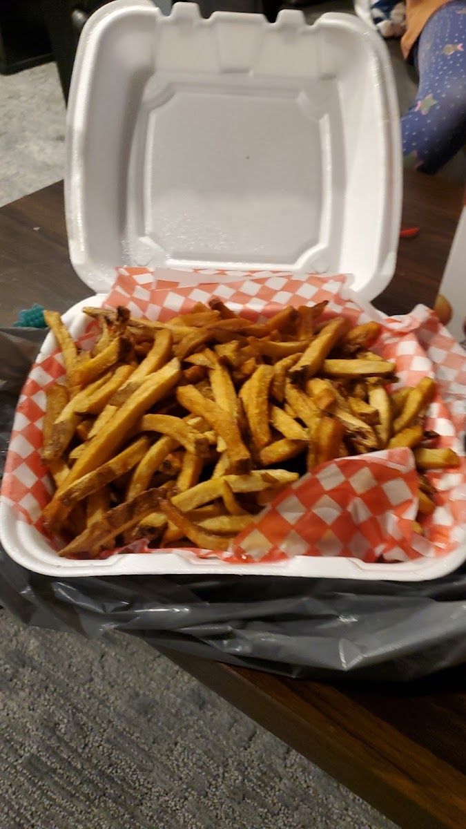 Country Chip Wagon-10