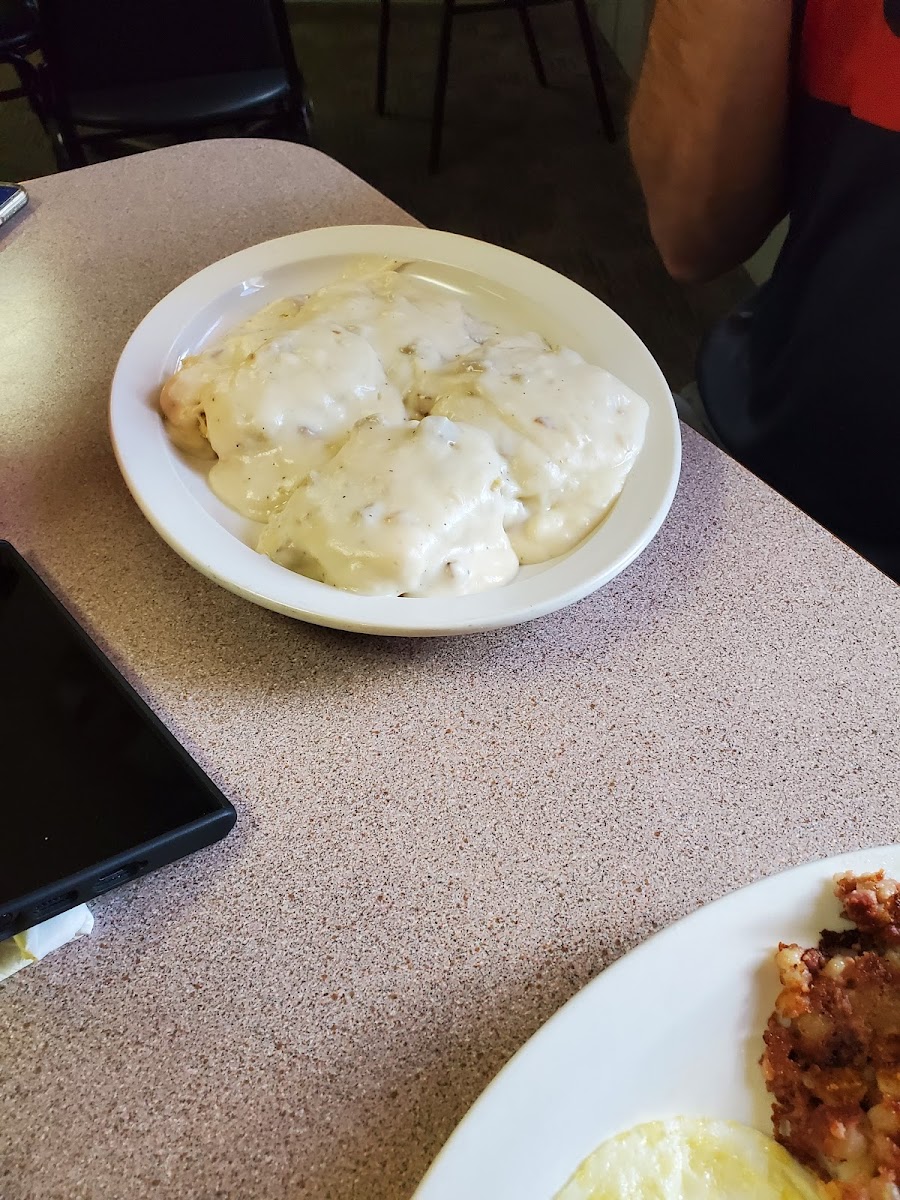 Country Ranch Family Restaurant & Ice Cream Parlor-5