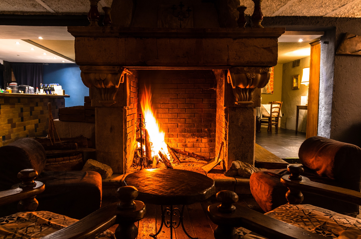 Country Rivisondoli | Ristorante, Cocktail Bar & Eventi