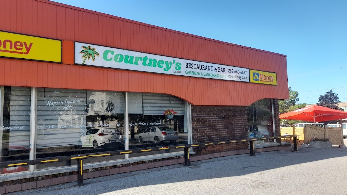 Courtney’S Restaurant & Bar