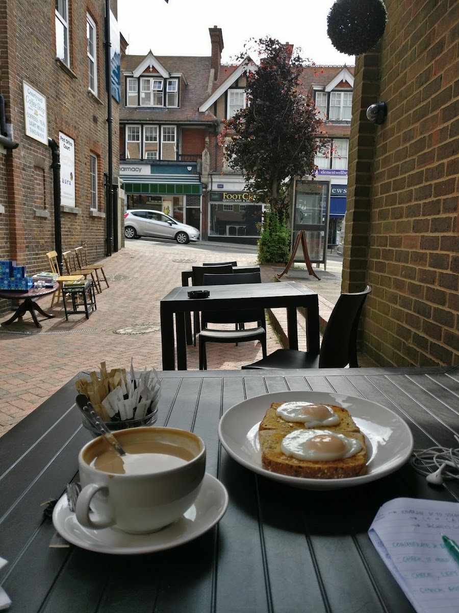 Courtyard Coffee Shop-10