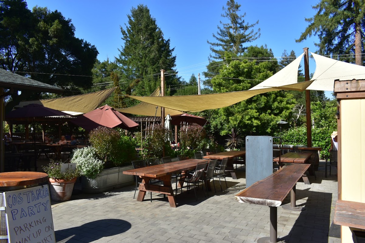 Cowboy Bar & Grill-2