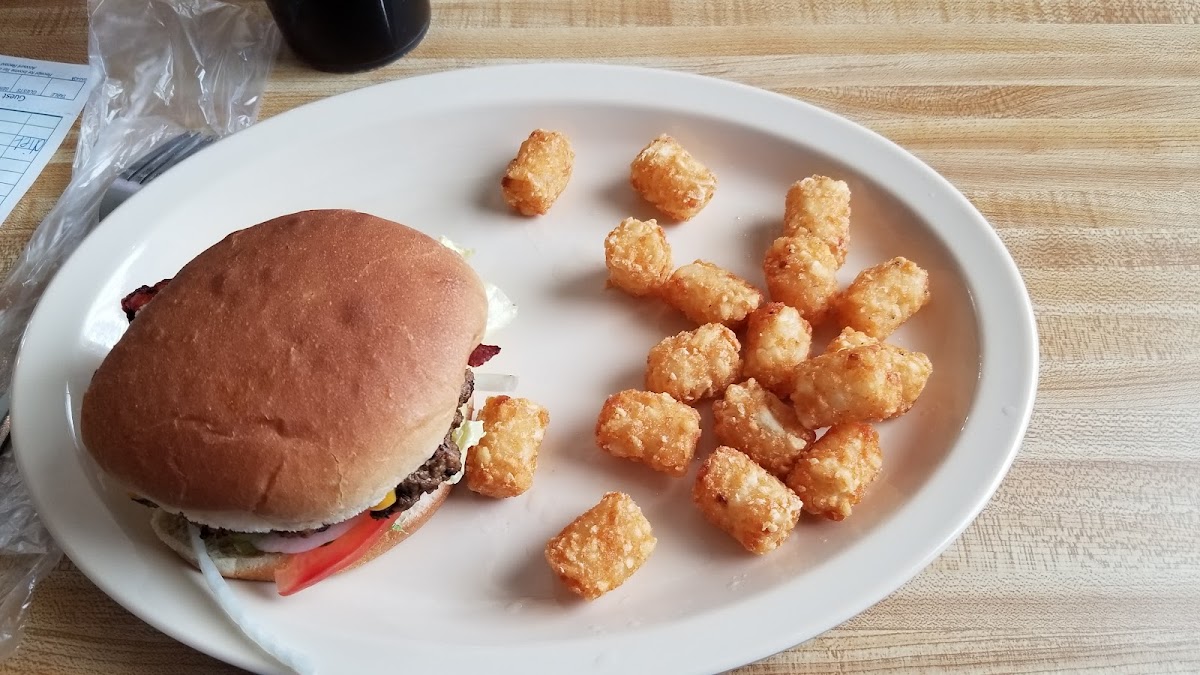 Cowboy's Country Cookin'-7