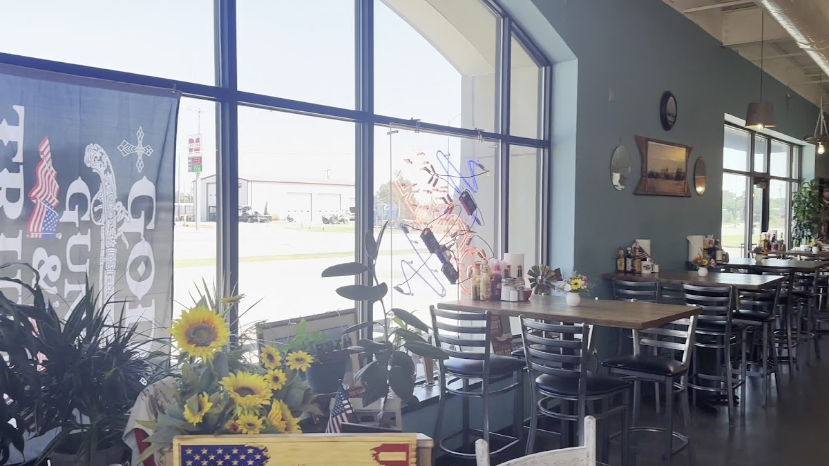 Crazy Mule Restaurant And Catering-2