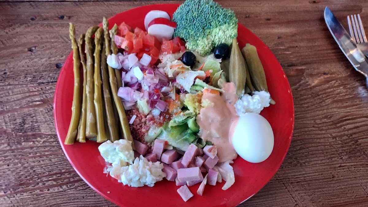 Crazy Mule Restaurant And Catering-5
