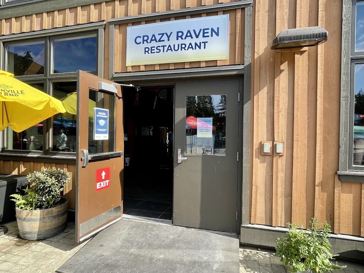 Crazy Raven Bar And Grill