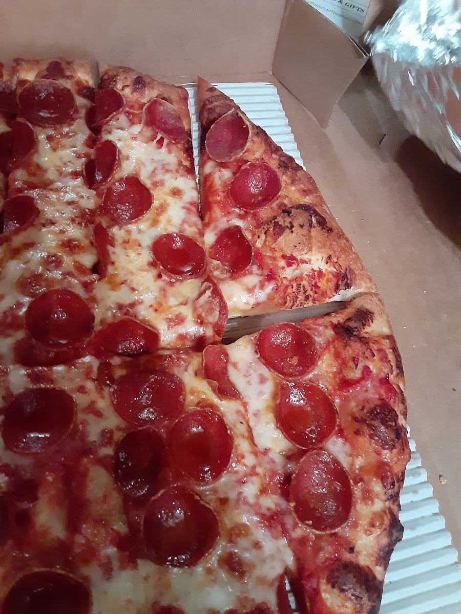 Creno's Pizza-9