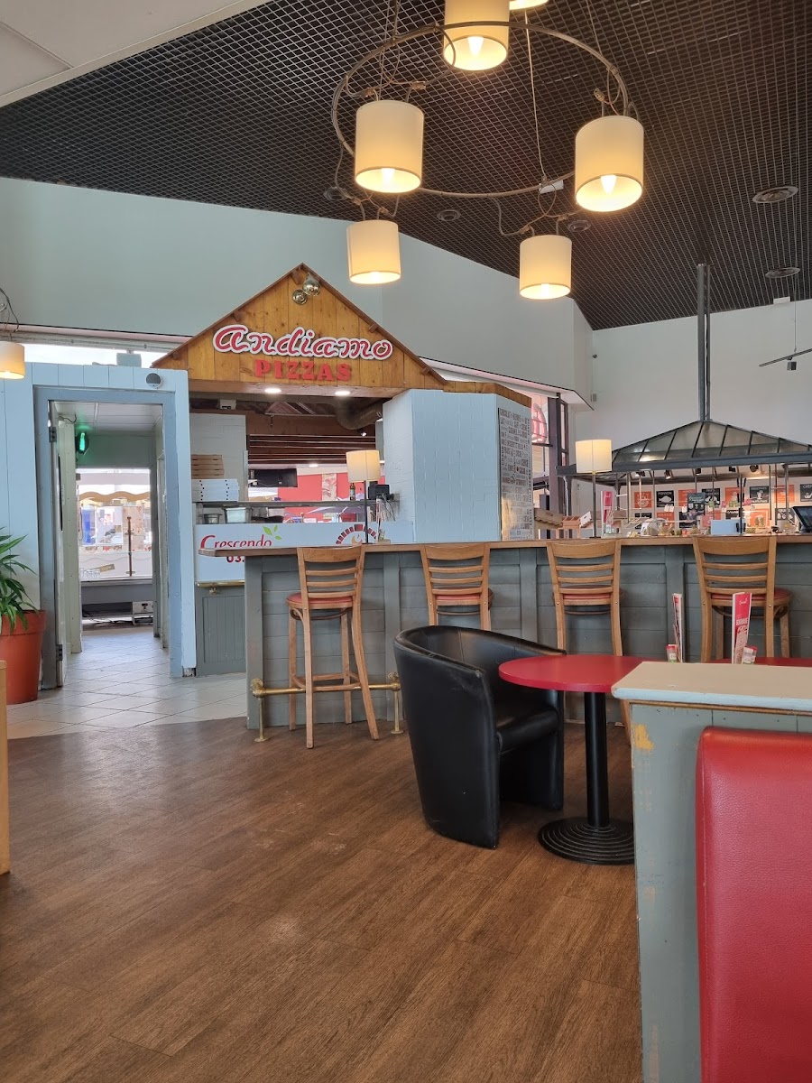 Crescendo Restaurant