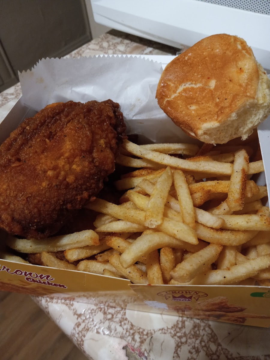 Crown Fried Chicken & Kebab-5