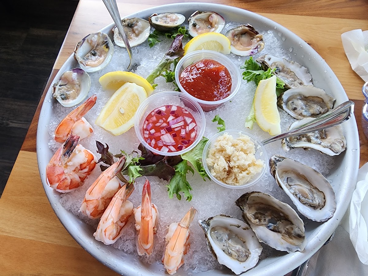 Crow's Nest Restaurant-9