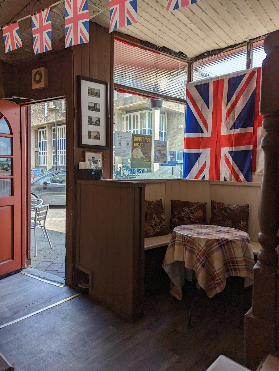 Crumpets Cafe-4
