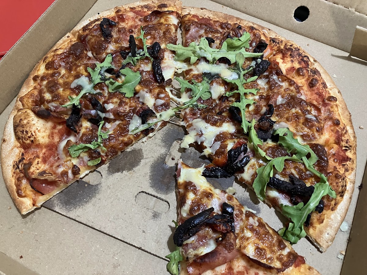 Crust Pizza Mildura-4