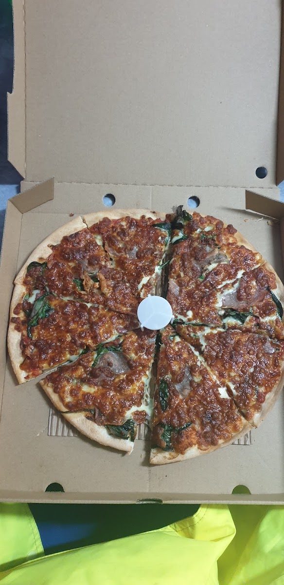 Crust Pizza Mildura-5