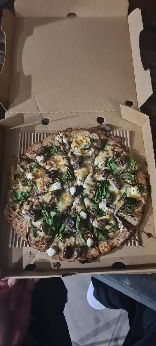 Crust Pizza Southport-5