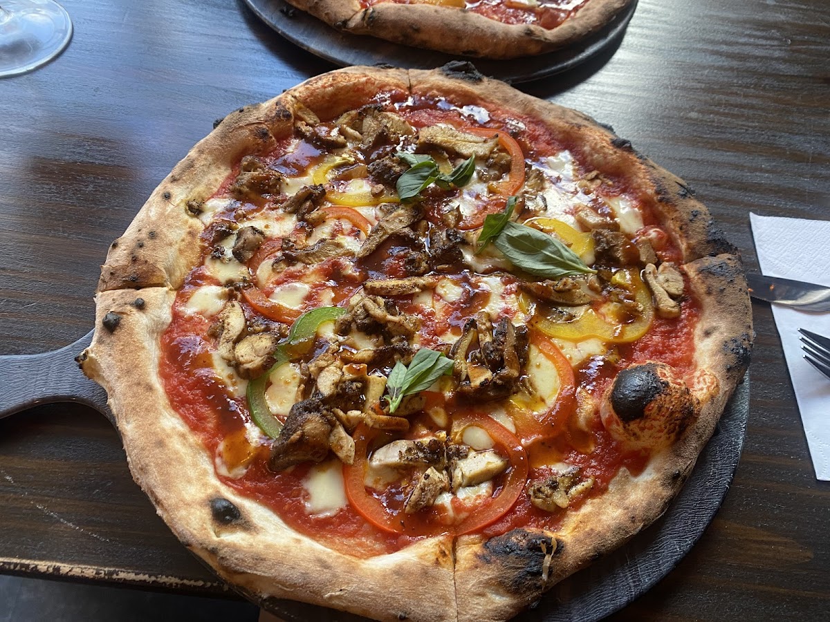 Crust & Soul Pizzeria-7