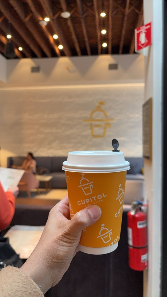 Cupitol Coffee & Eatery (Evanston)-9