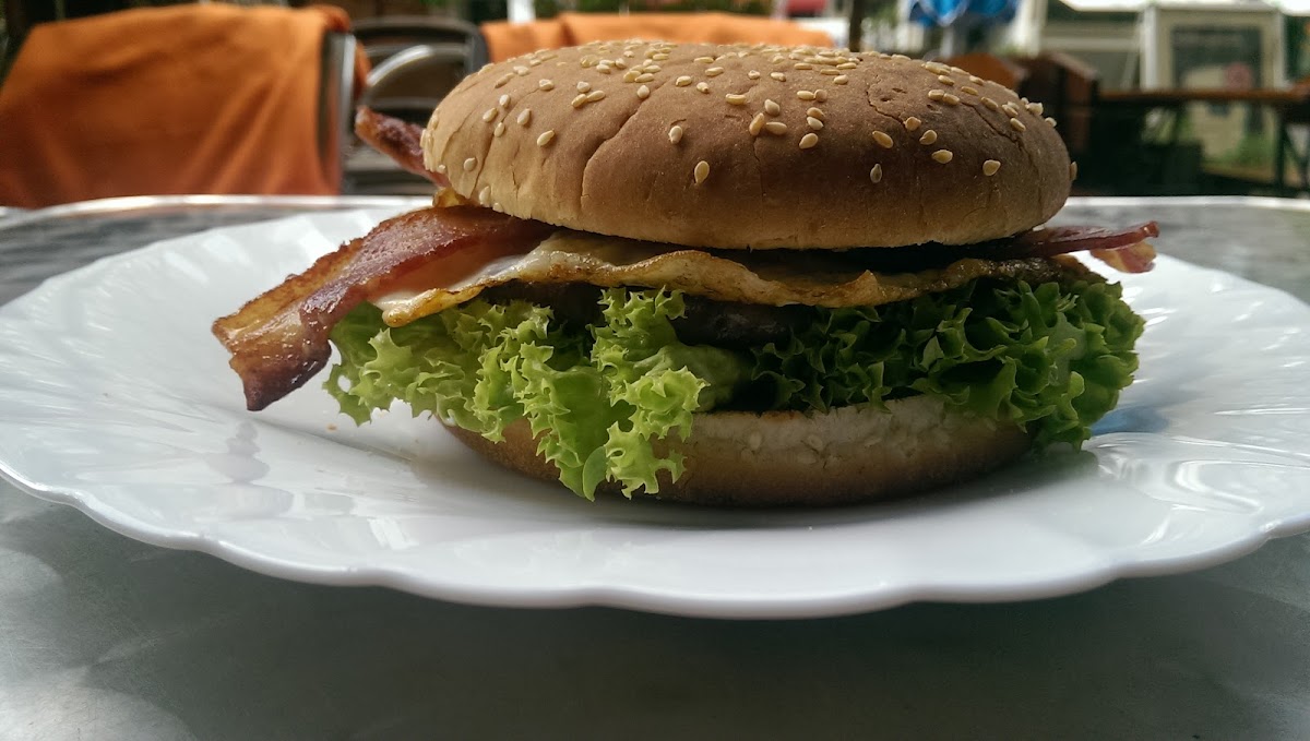 Curry And Burger-8
