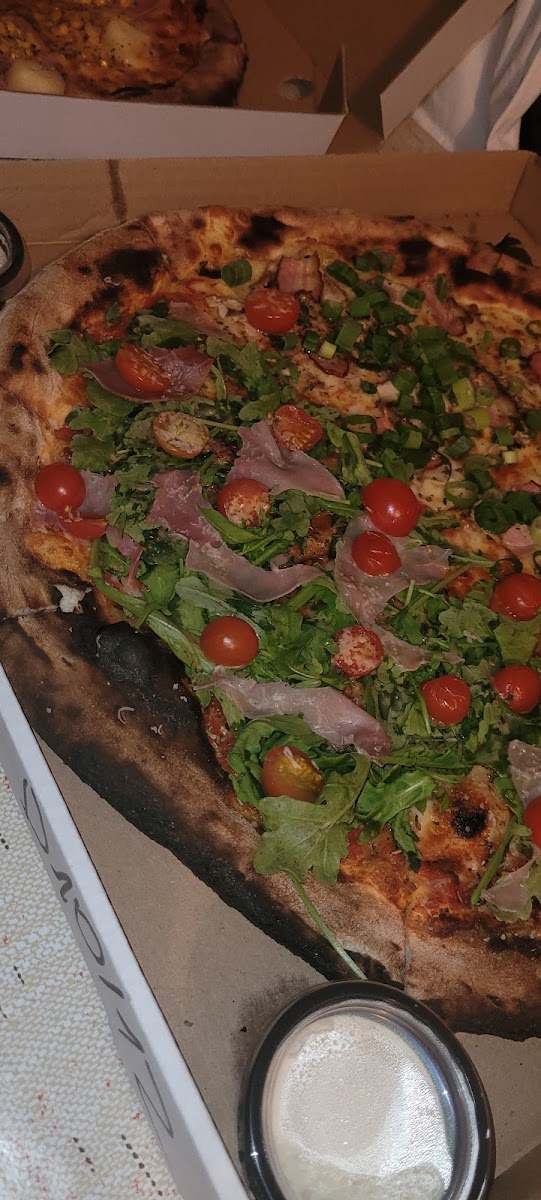 Czarny Piec Pizzeria Strawczyn-8
