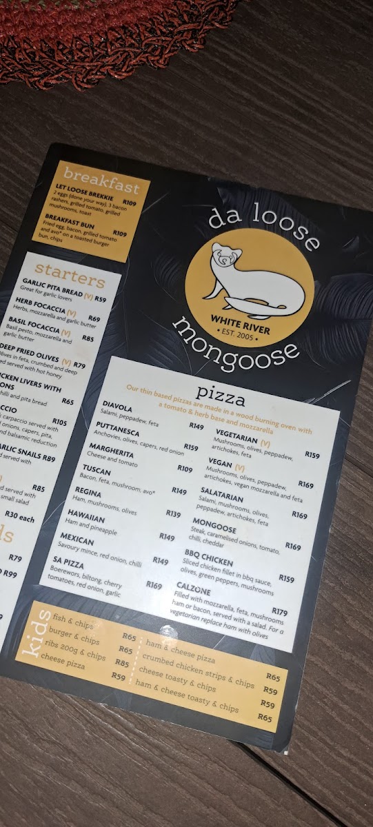 Menu Da Loose Mongoose Pub & Grill And Guest House-4