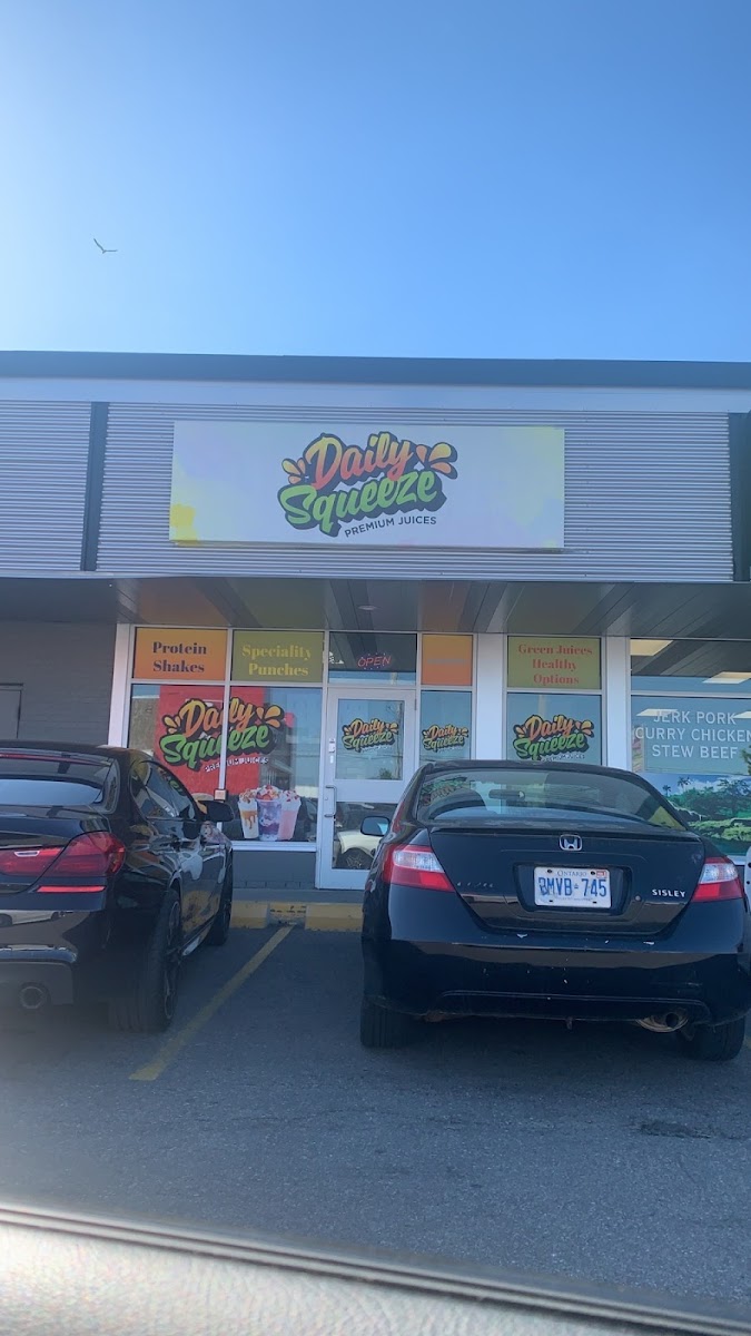 Daily Squeeze Premium Juice Bar
