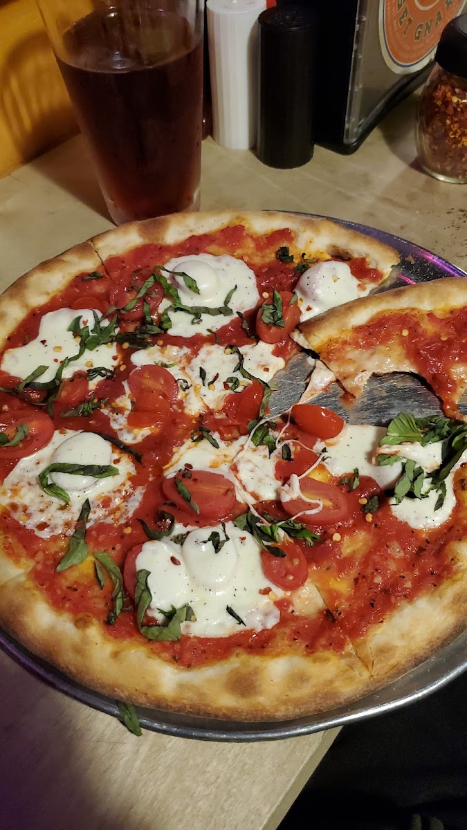 D'allesandro's Pizza-6