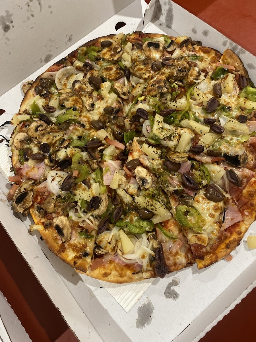 Daniro's Pizza And Pasta-3