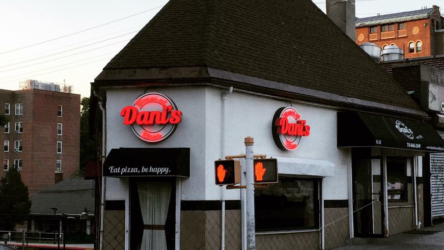 Dani's House Of Pizza