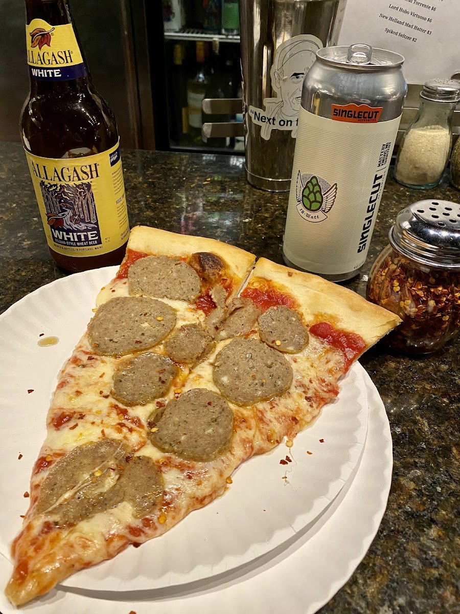 Dani's House Of Pizza-7