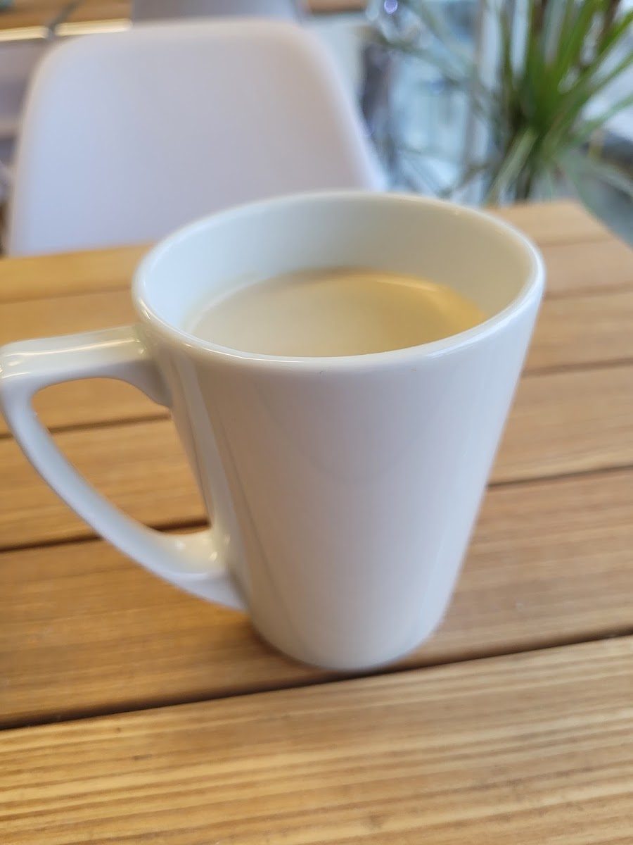 Dan's Cafe-10