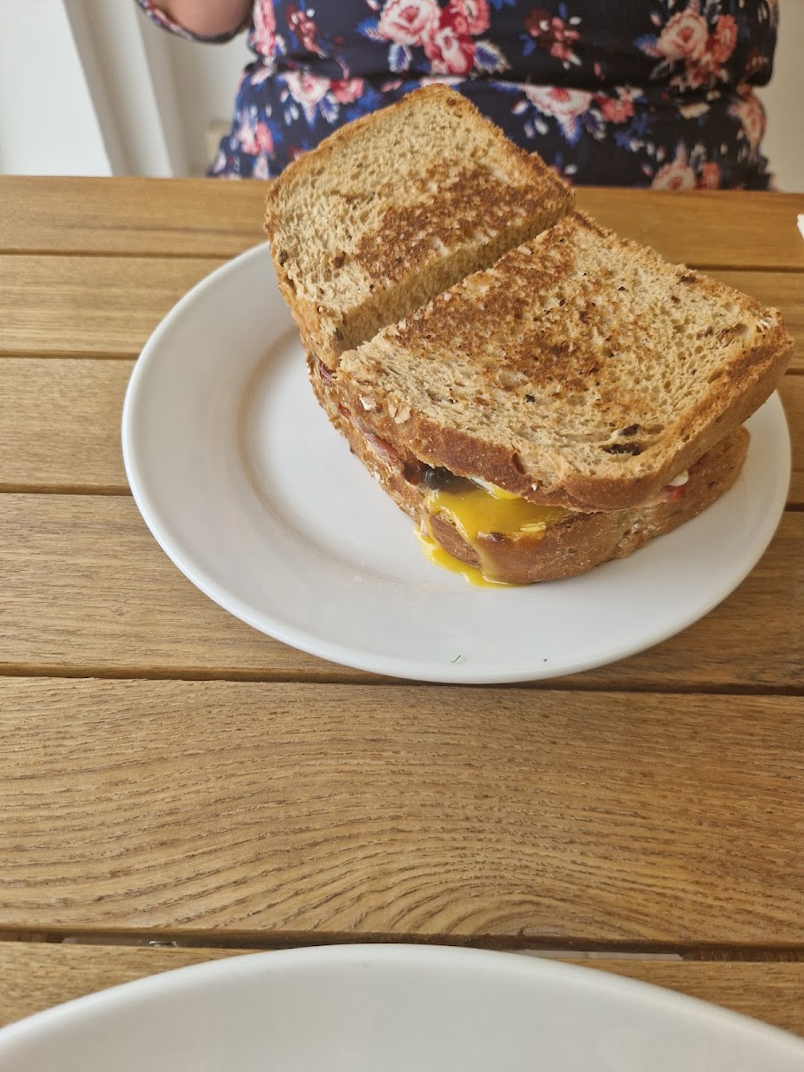 Dan's Cafe-8