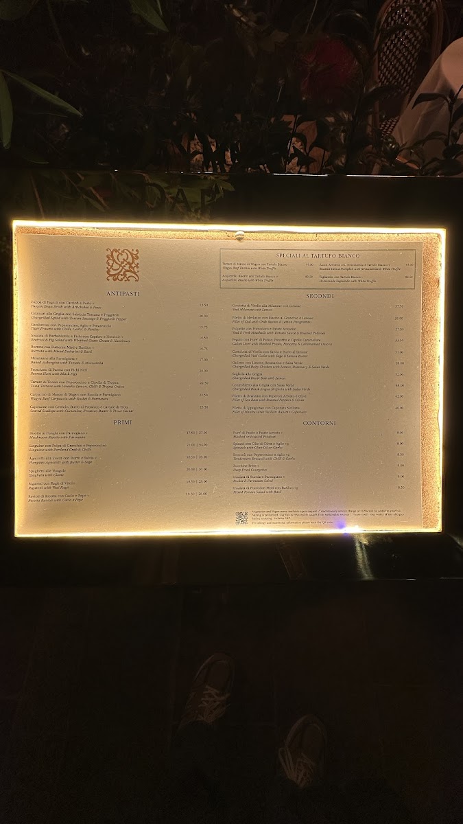 Menu Daphne's-4