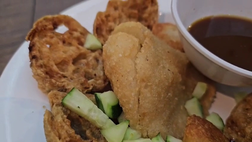 Daun Pisang Resto Grand Batam Mall-2