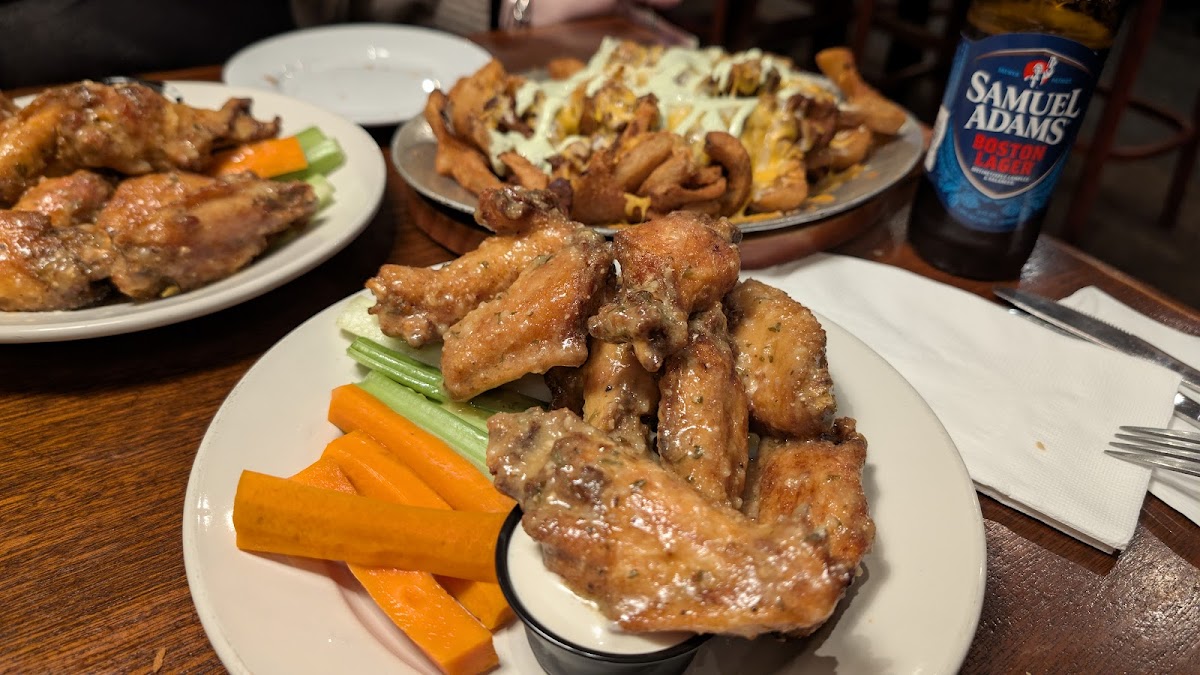 Dead Presidents Pub & Restaurant-2