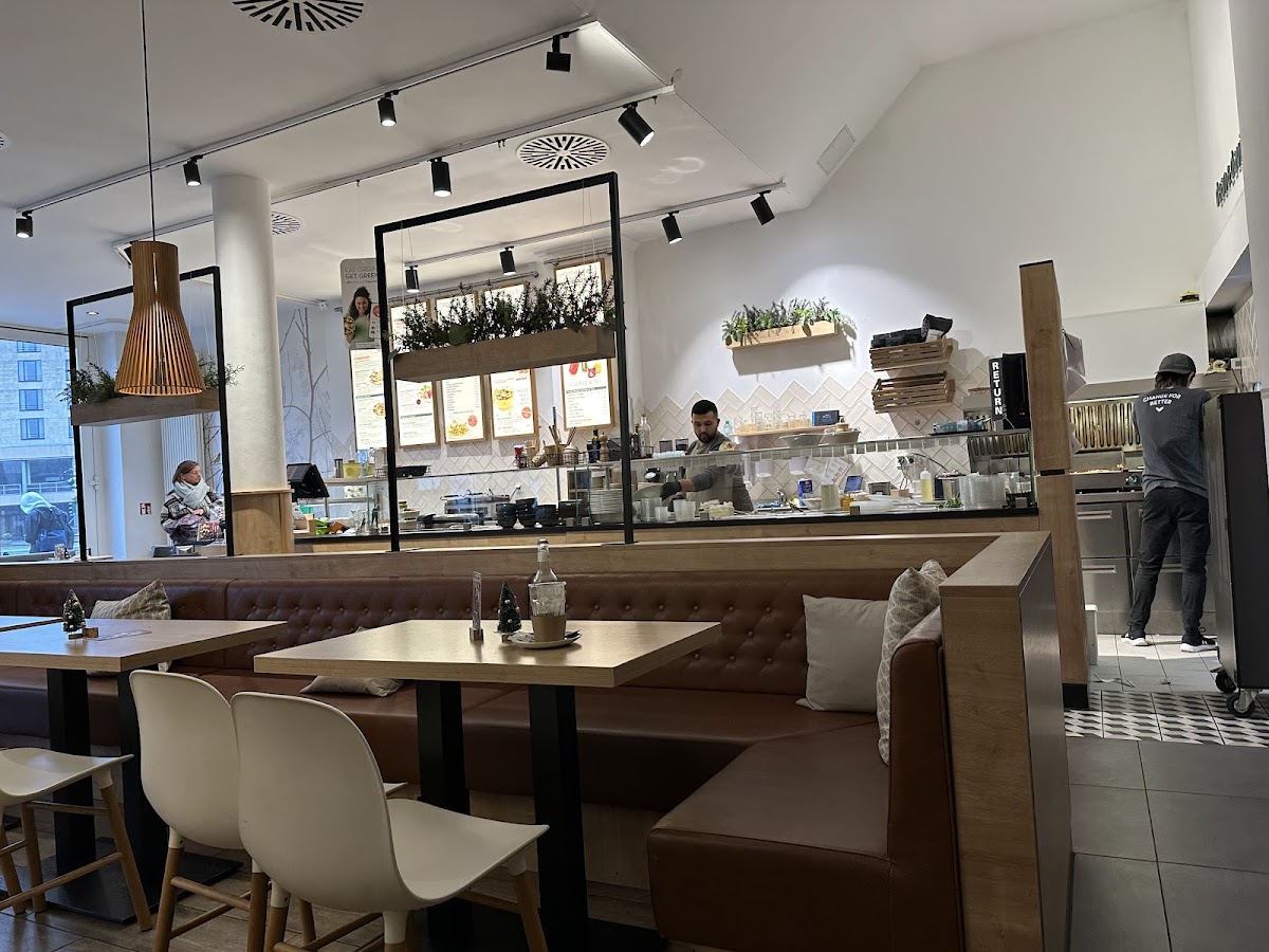 Dean&david | Bowls, Salate, Curries & Snacks In Trier