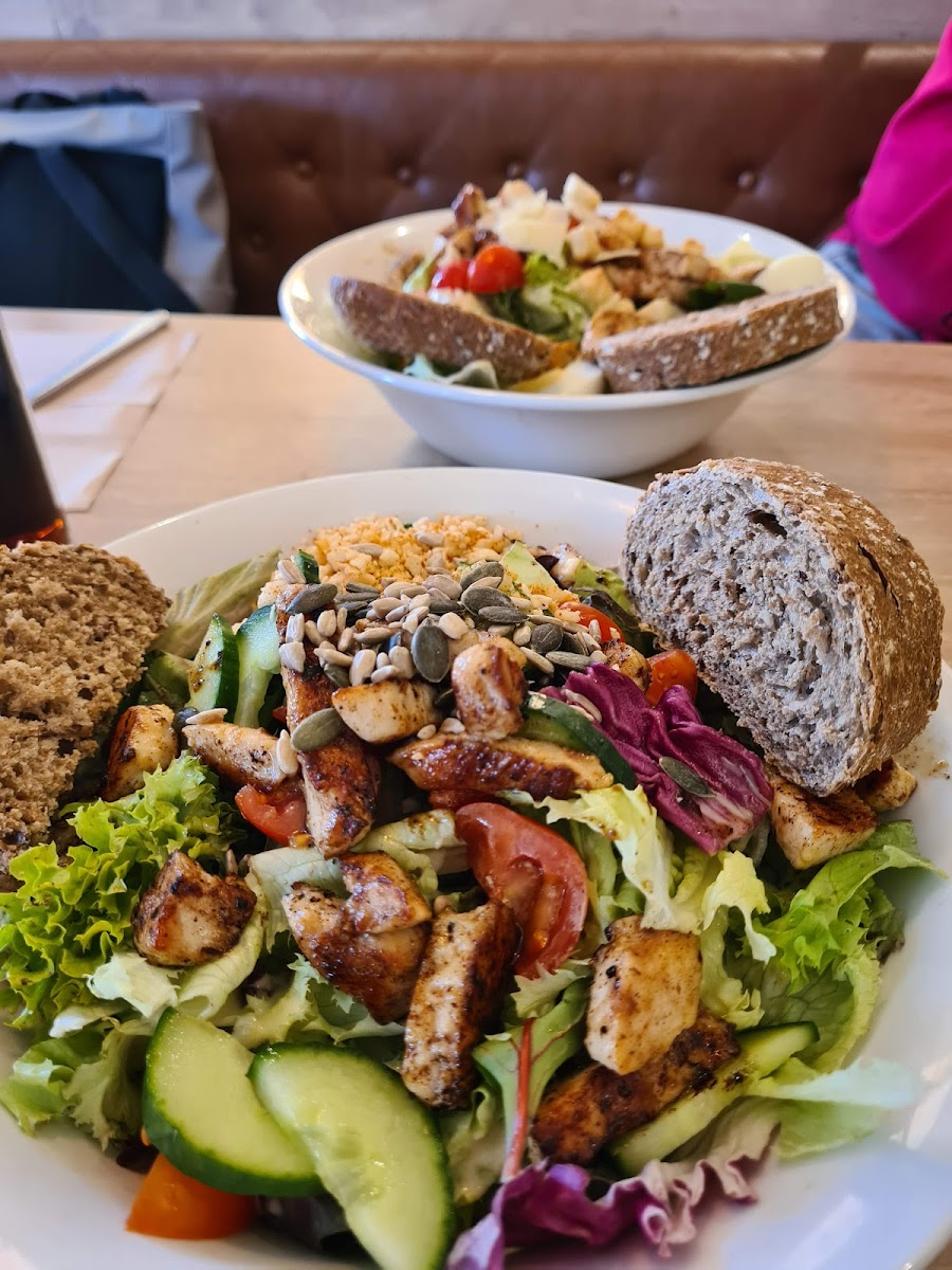 Dean&david | Bowls, Salate, Curries & Snacks In Trier-7