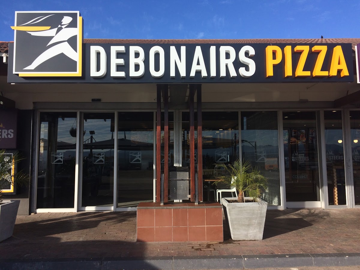 Debonairs Pizza Shell Ultra City Plettenberg Bay