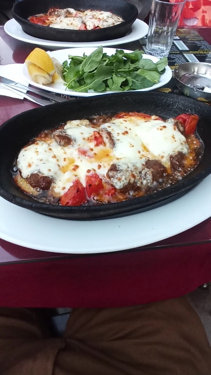 Dede Pide - Göztepe Pide & Çorba-2