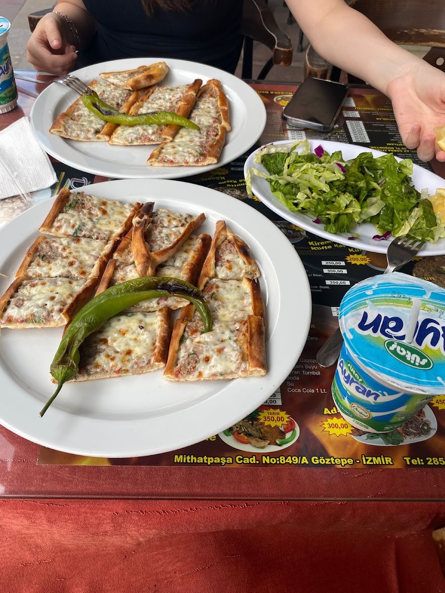 Dede Pide - Göztepe Pide & Çorba-3
