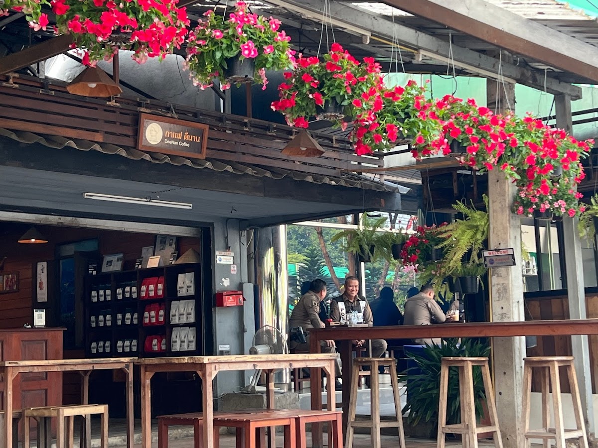Deenan Coffee