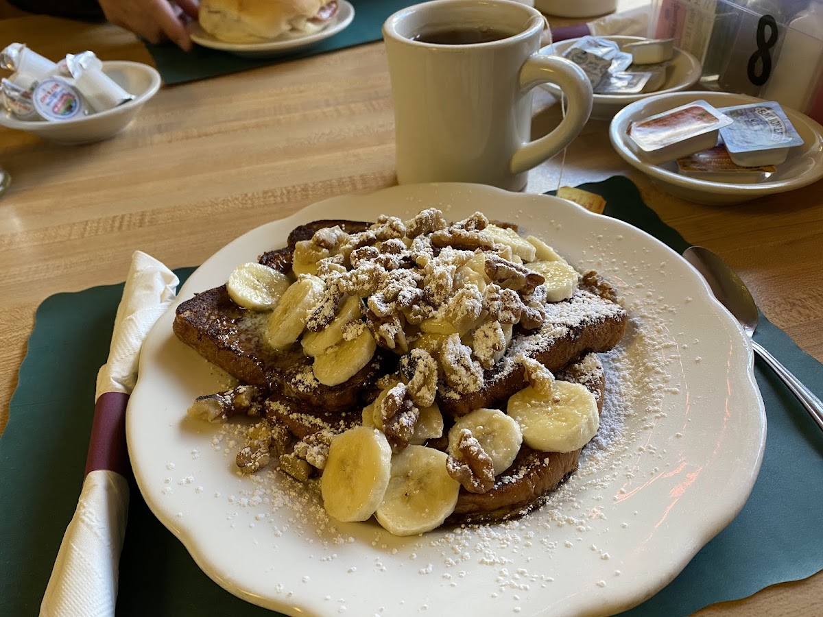 Dee's Luncheonette-4