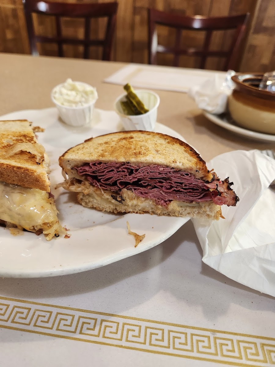 Dee's Luncheonette-6