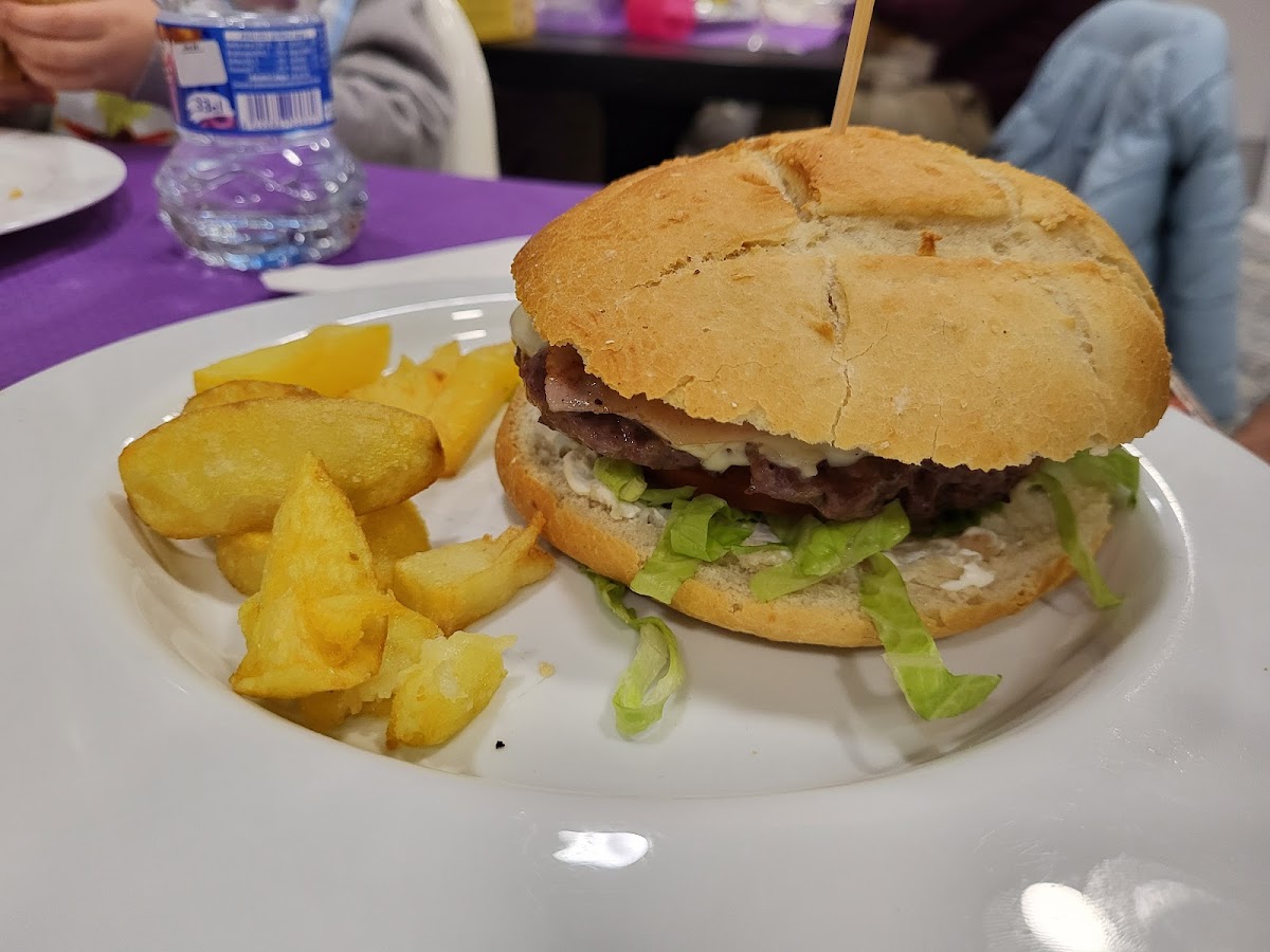 Deja Vu Restaurante Cafeteria-2